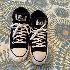 Converse Women’s Black and White High-Top Sneakers, Like New